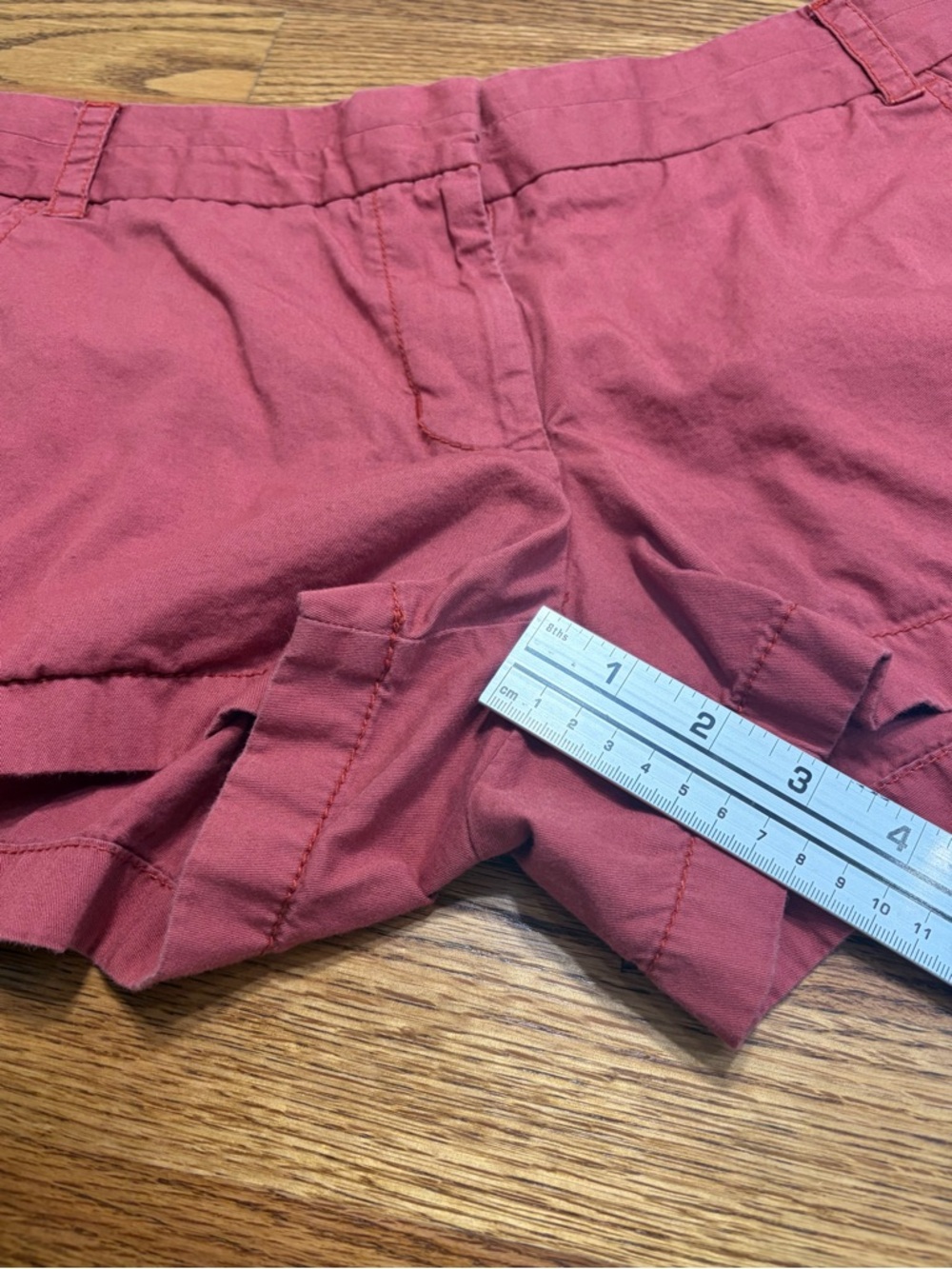 J. Crew Red 100% Cotton Broken-in 3" Chino Shorts sz 4 - Picture 9 of 9